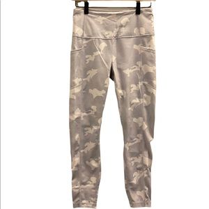 White & grey camo leggings